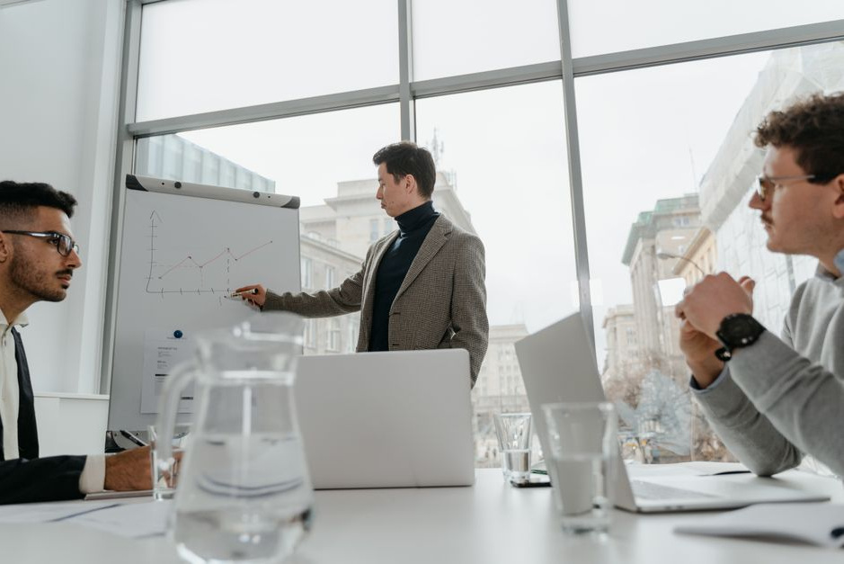 What should I know about a sponsored comparison ranking? What should I know about a sponsored comparison ranking?